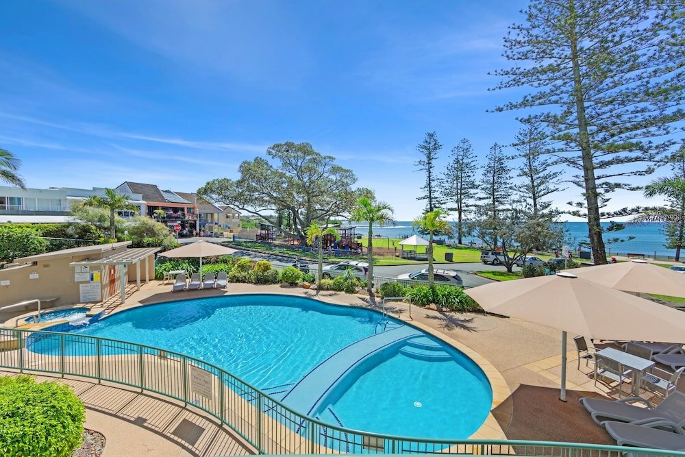 Фото Norfolks on Moffat Beach