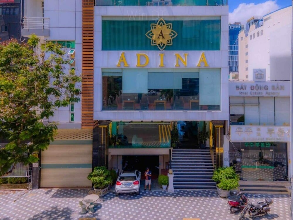 Фото отеля 1