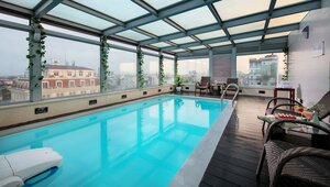 Гостиница Skylark Hotel