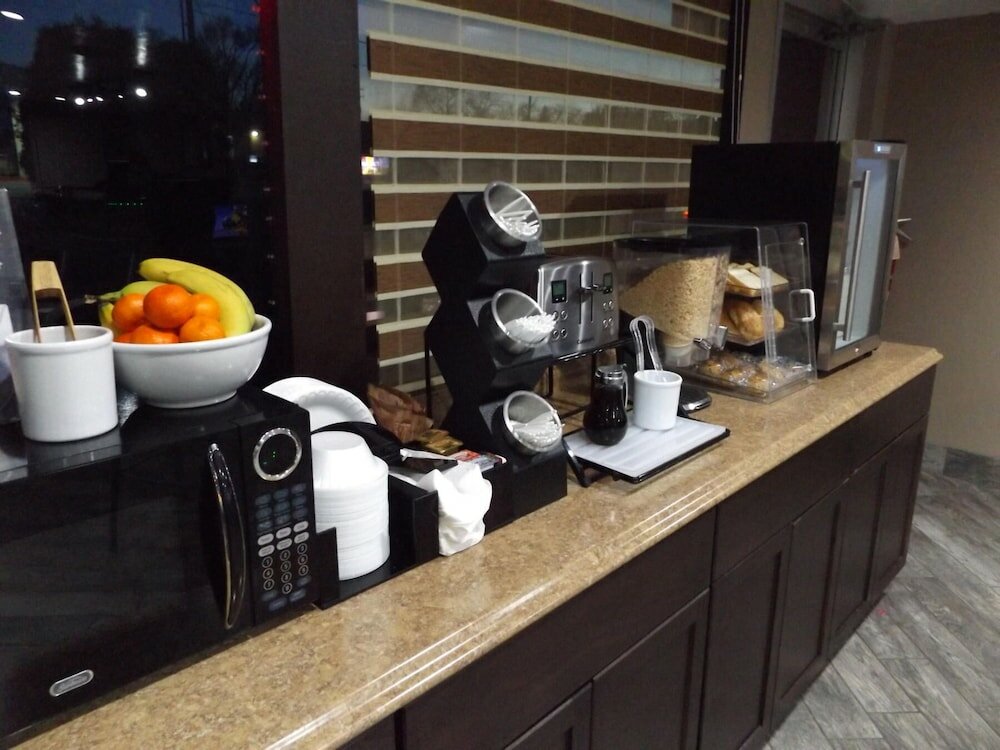 Фото Magnuson Hotel Cedar City