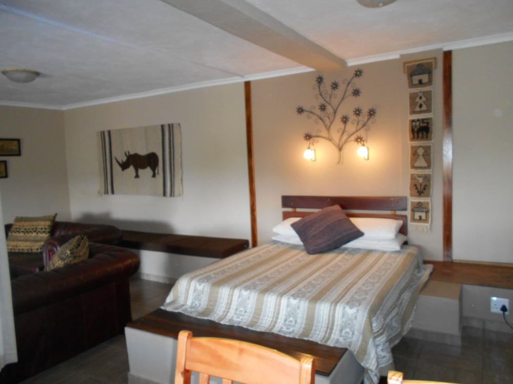 Фото Meerkat Manor