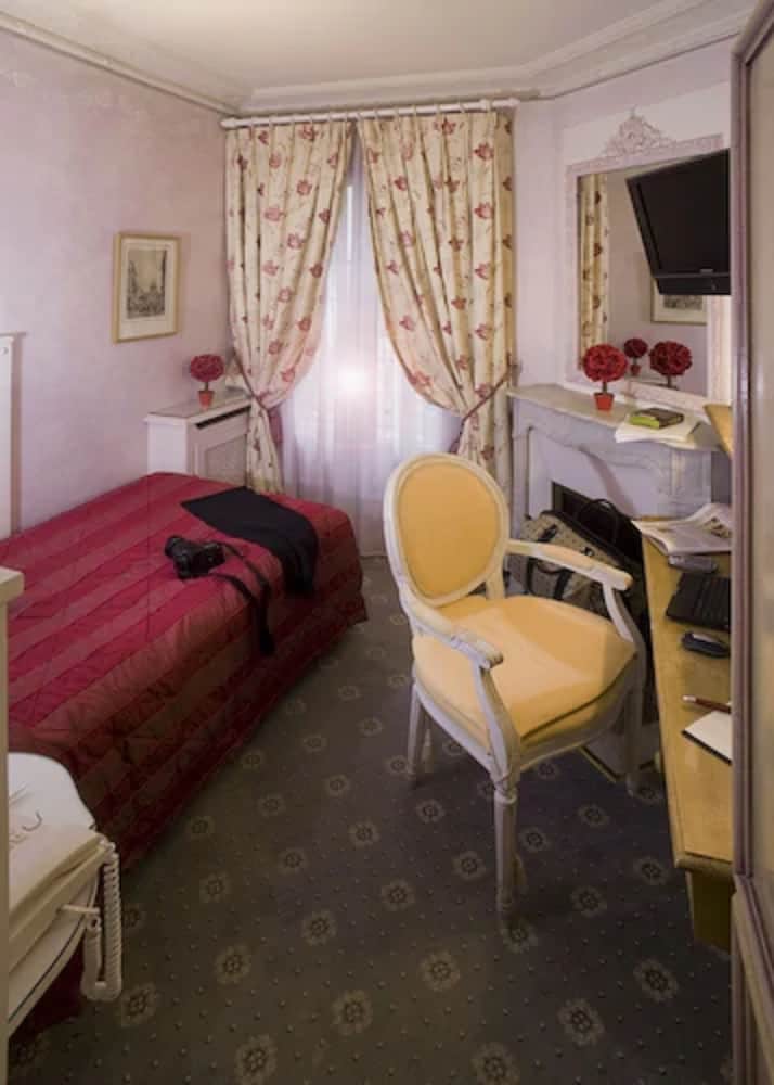 Фото Hotel Gavarni