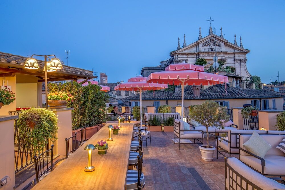 Фото отеля 1