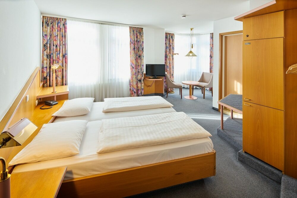 Фото Hotel Brita Stuttgart