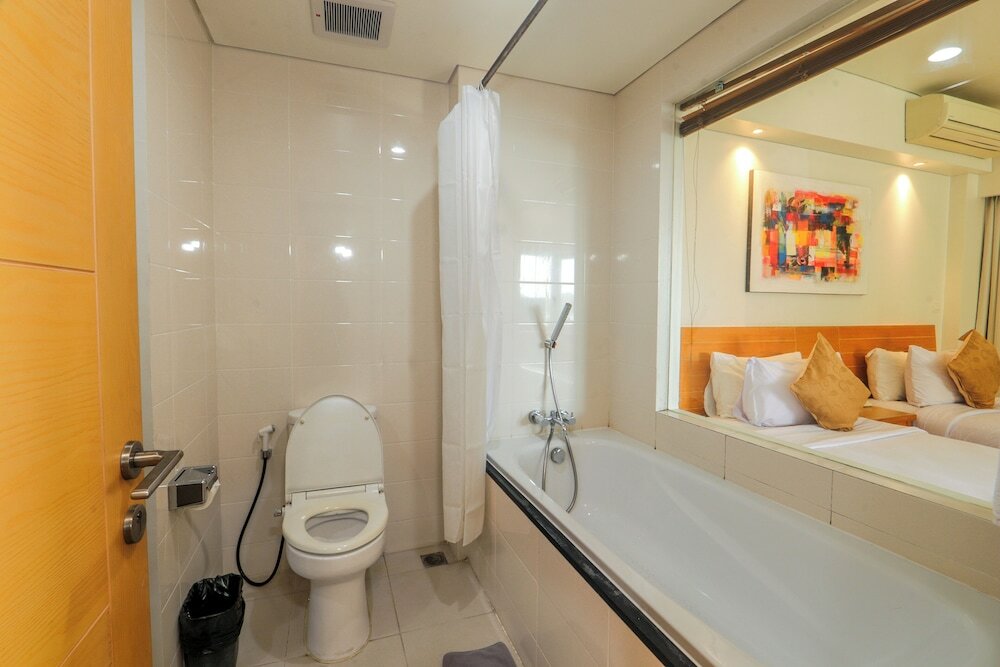 Фото Laprima Hotel Flores