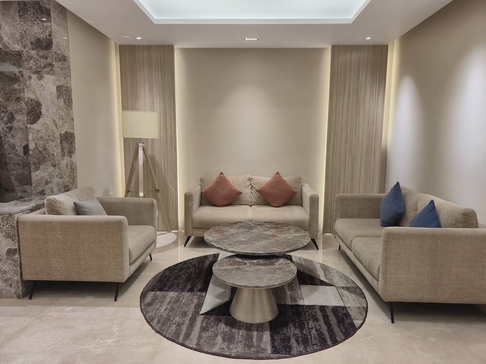 Фото Royal Park Residence Hotel