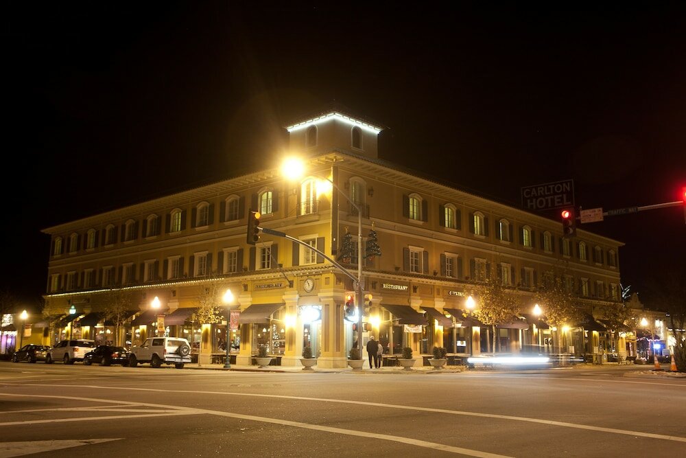 Фото Carlton Hotel