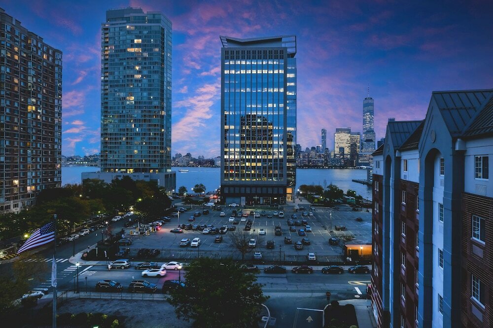 Фото Sonesta Simply Suites Jersey City