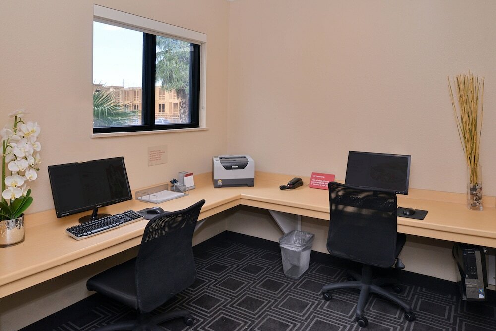 Фото TownePlace Suites by Marriott Las Vegas Henderson