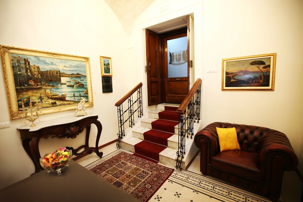 Фото La Bella Napoli B&b