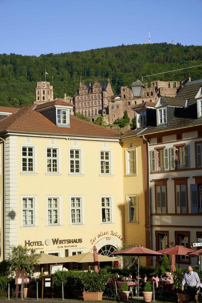 Фото Hotel Zur Alten Brücke
