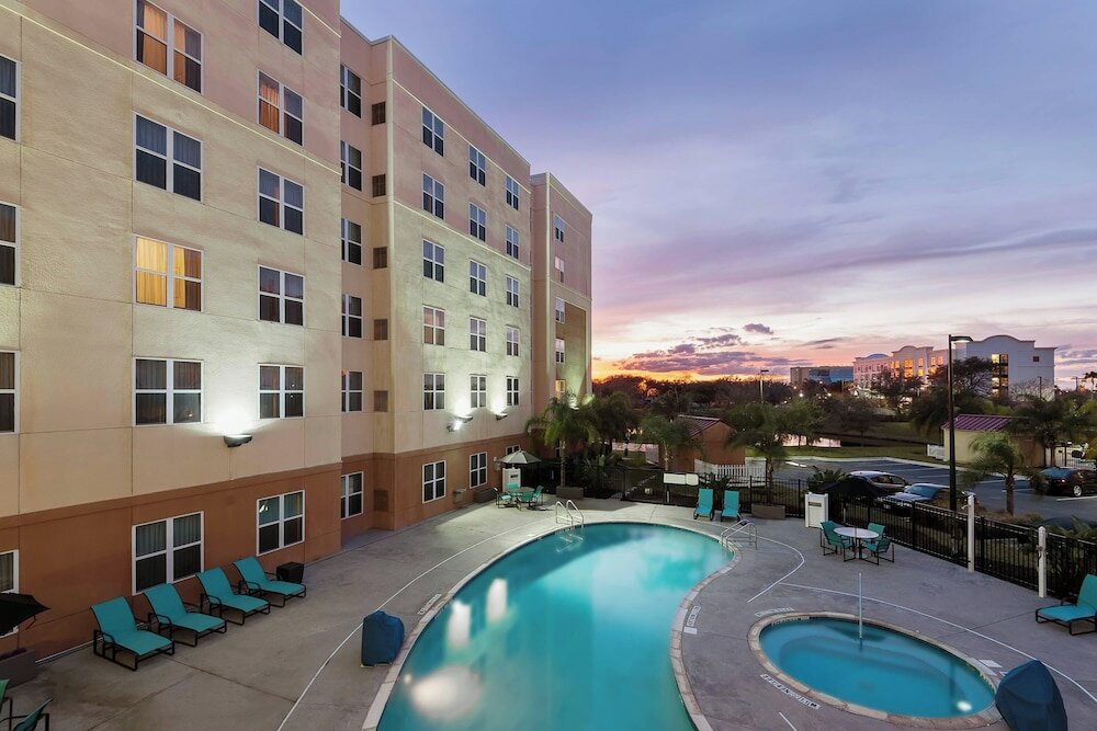 Фото Residence Inn by Marriott Orlando Airport