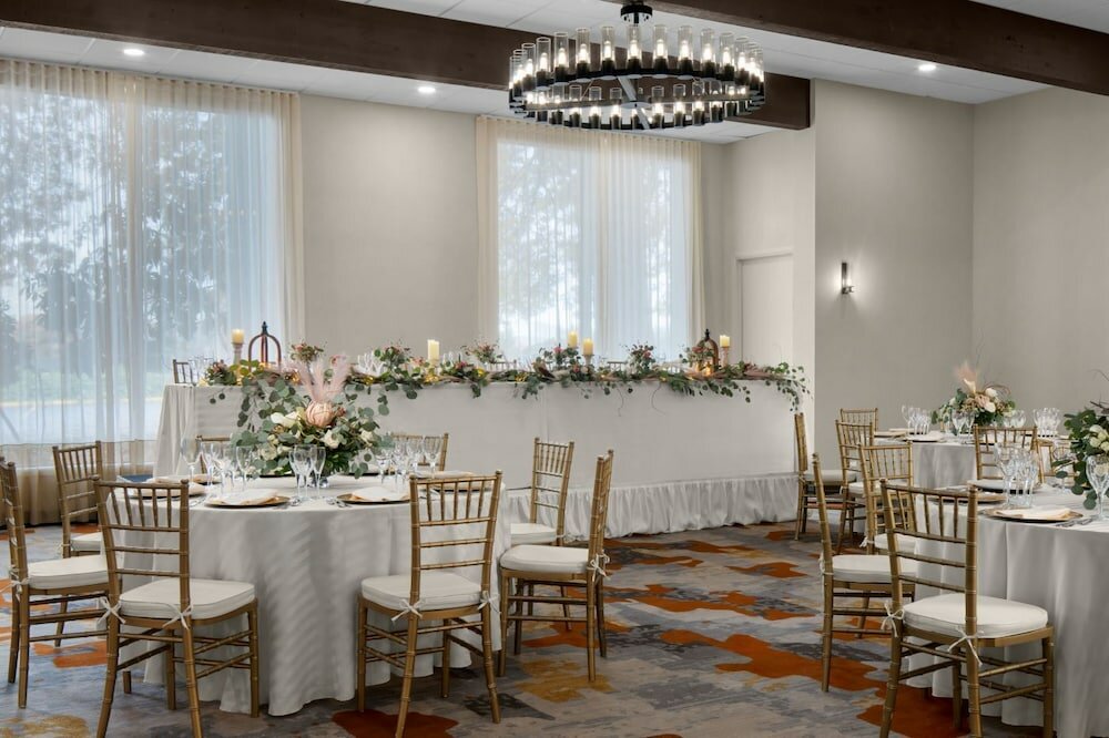 Фото Valley River Inn