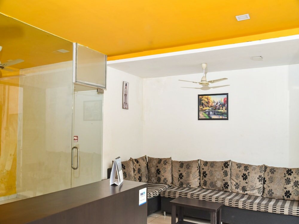 Фото Oyo 12854 Hotel Sahara Inn