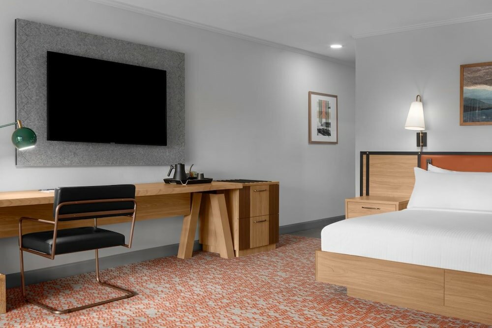 Фото Valley River Inn