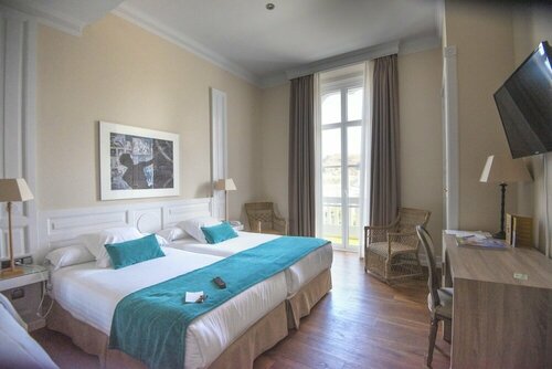 Внешний вид отеля Hotel Villa Rosario, El Palacete в Рибадеселле, фото 3