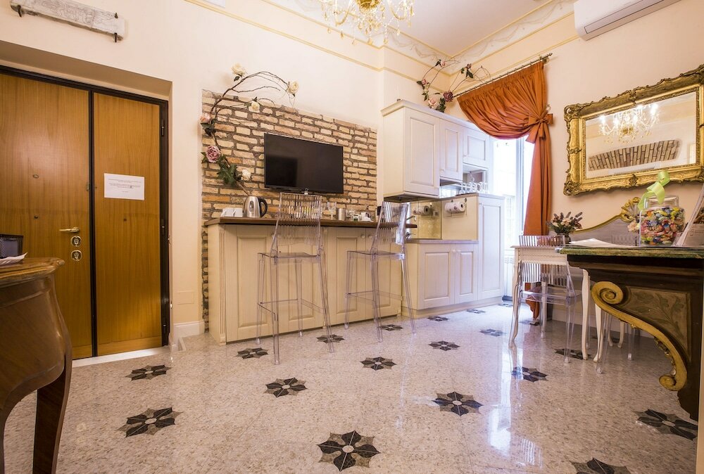 Фото Trastevere Royal Suite Trilussa
