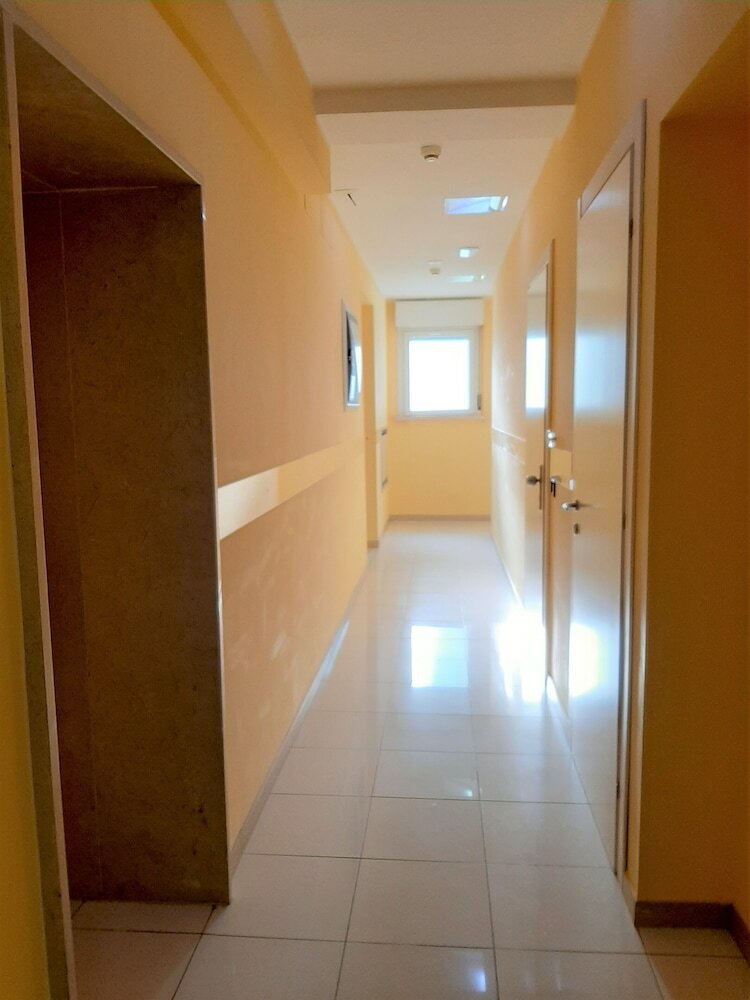 Фото Hotel Chiaraluna