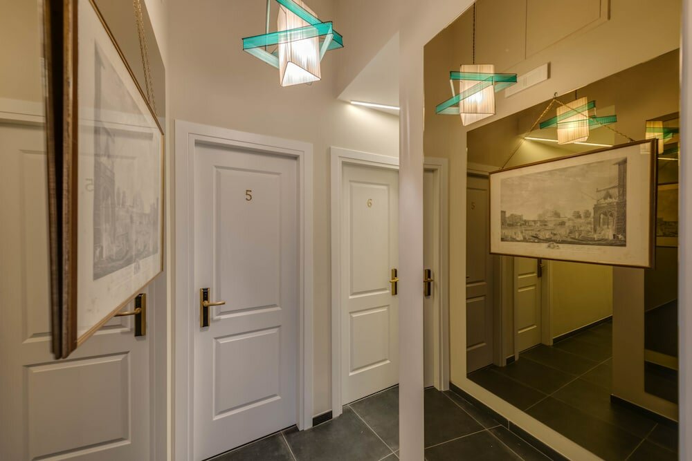 Фото Adrianus Hotel