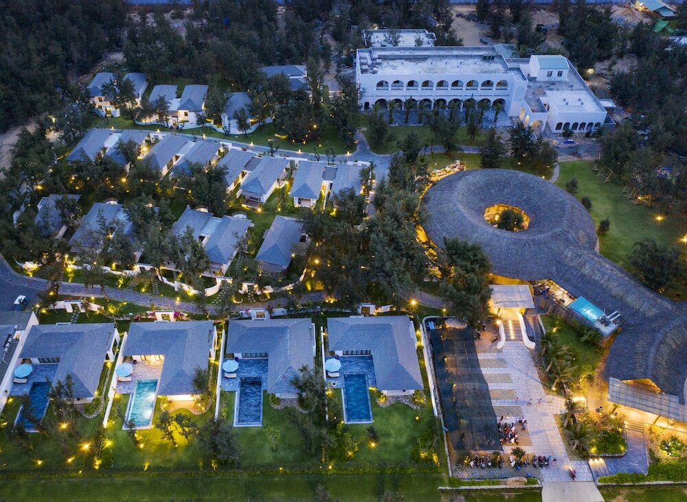 Фото Stelia Beach Resort