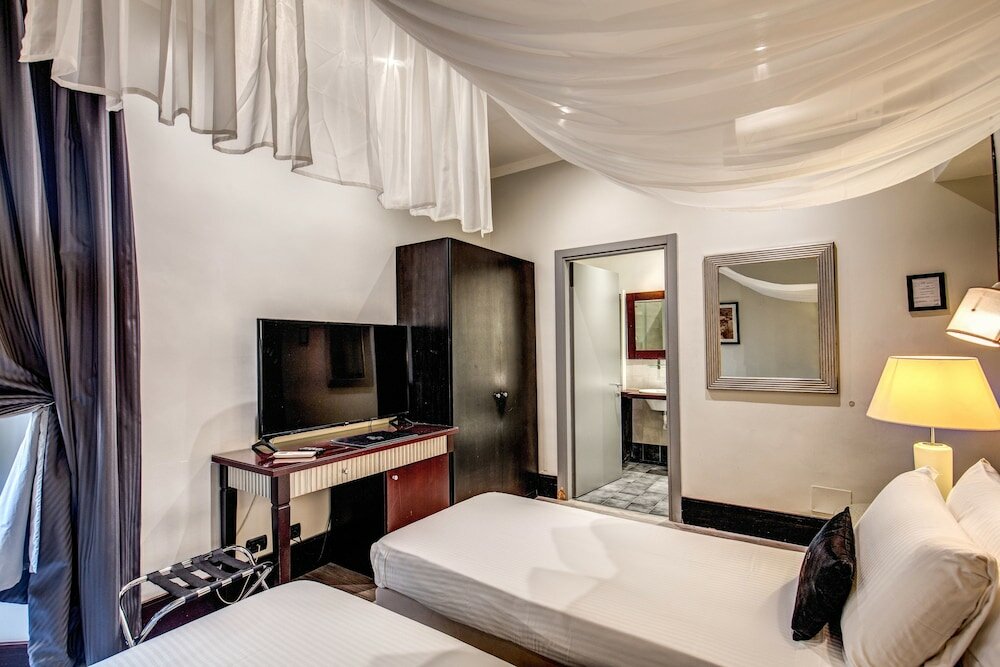 Фото Hotel Giuggioli