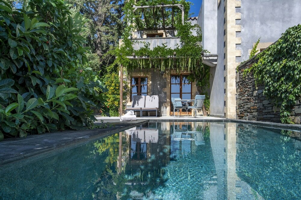 Фото Kinsterna Hotel