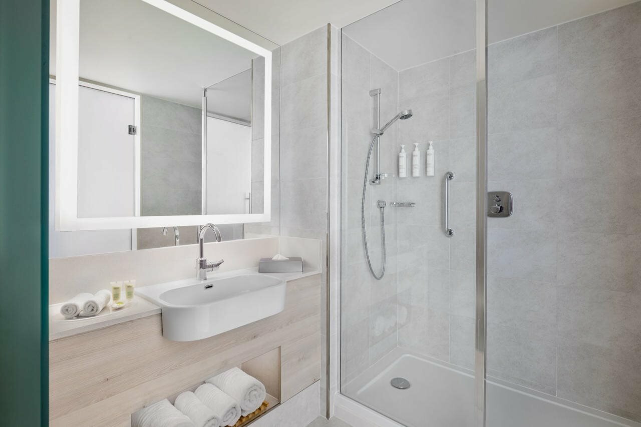 Фото Courtyard by Marriott Batumi