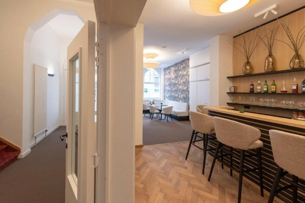 Фото Hotel Louisa