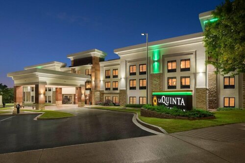 Гостиница La Quinta Inn & Suites by Wyndham Memphis Wolfchase в Бартлетте