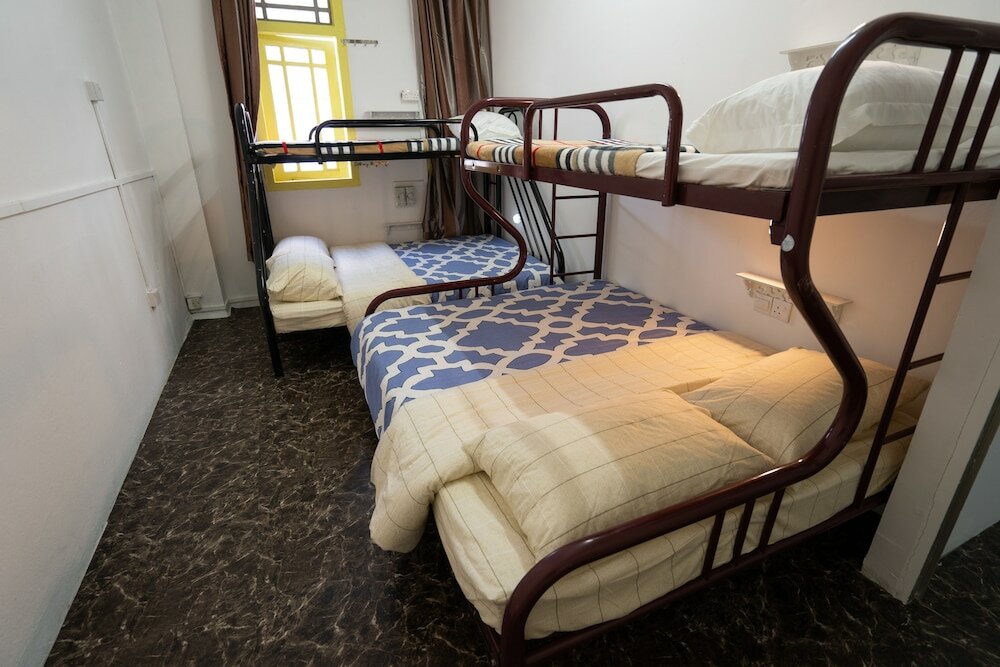 Фото Oss Backpackers Hostel