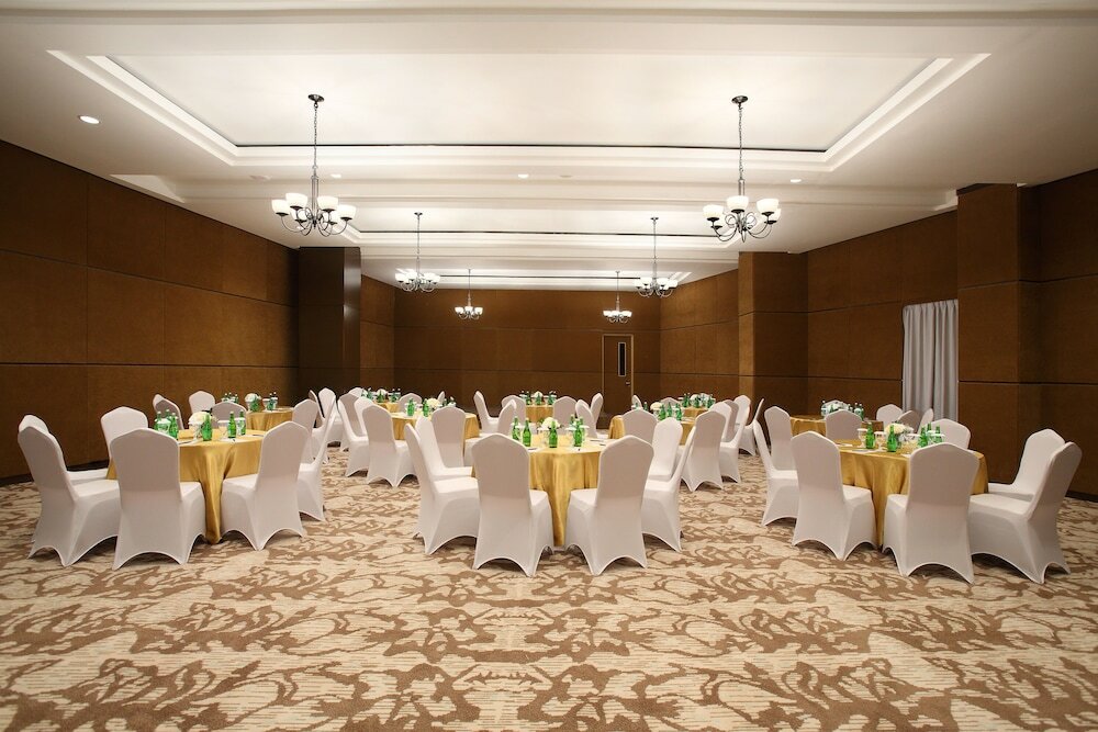 Фото Grandhika Hotel Semarang