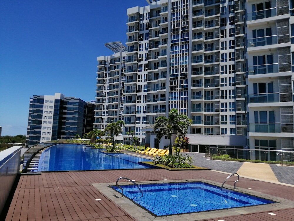 Фото Mactan Newtown with Ocean View