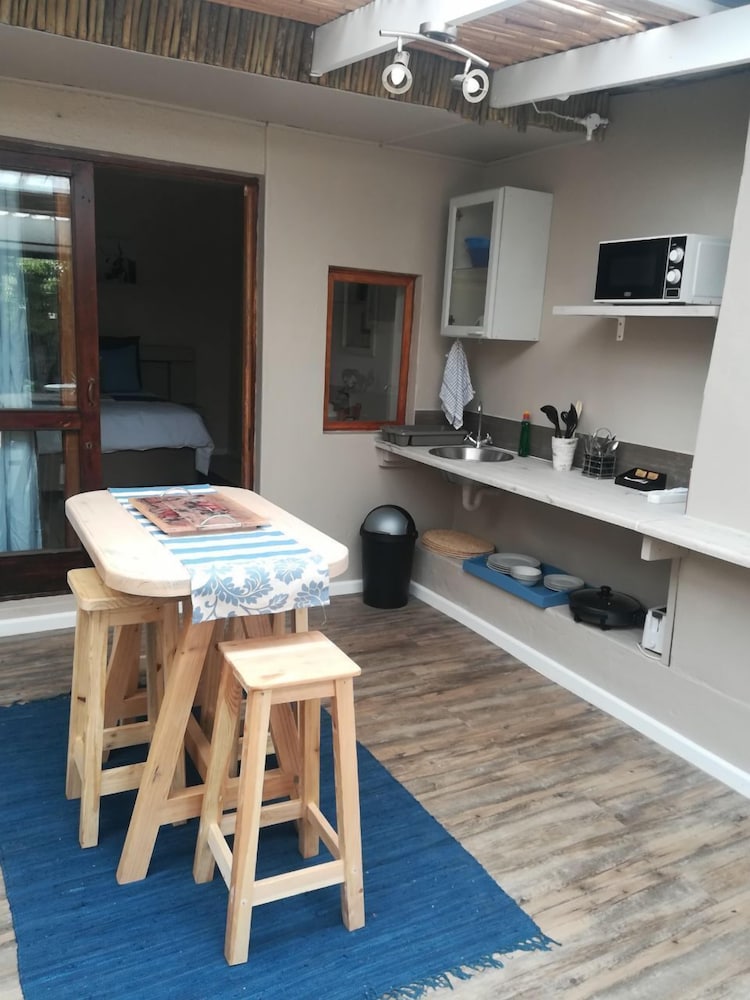 Фото The Birdhouse