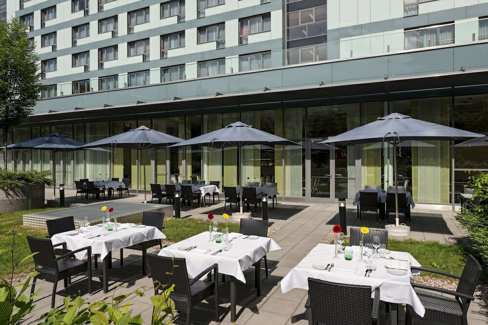 Фото Park Inn by Radisson Linz