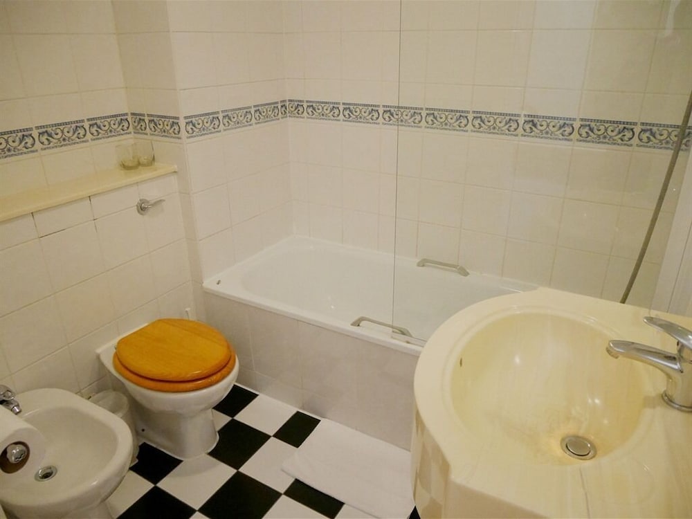 Фото Gresham Hotel