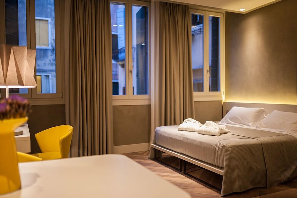 Фото Liassidi Wellness Suites