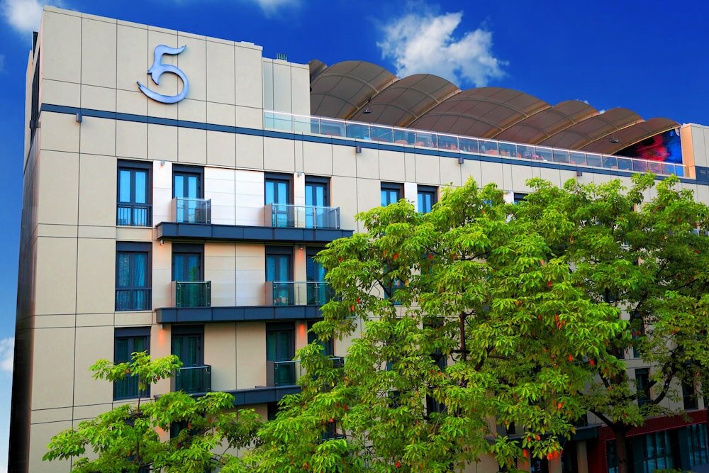 Фото Ln Hotel Five