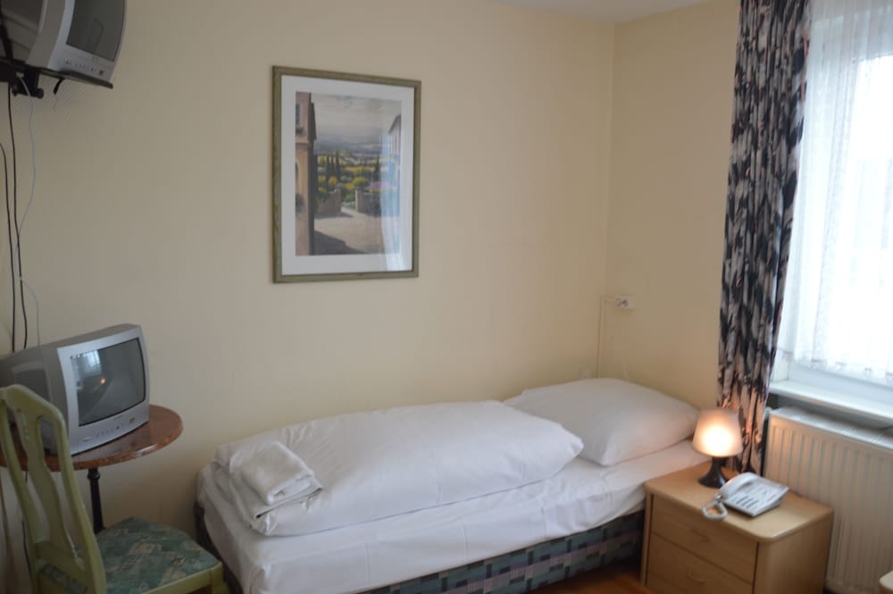 Фото Hotel Wikinger Hof Hamburg