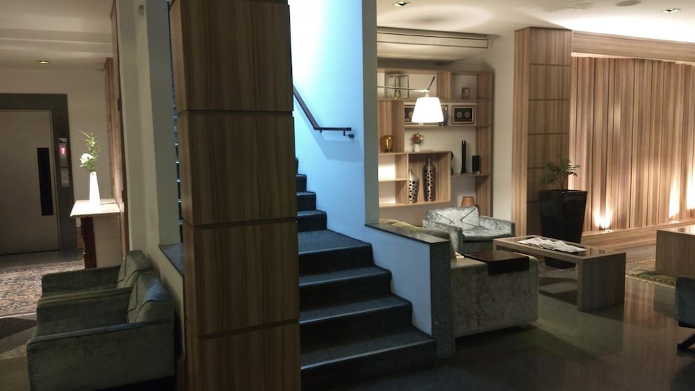 Фото Castel Plaza Hotel