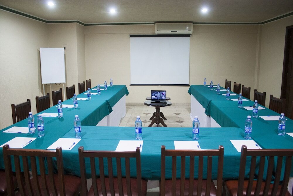 Фото Hotel Casino Plaza