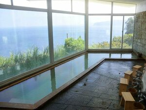 отель Breezbay Seaside Resort Atami