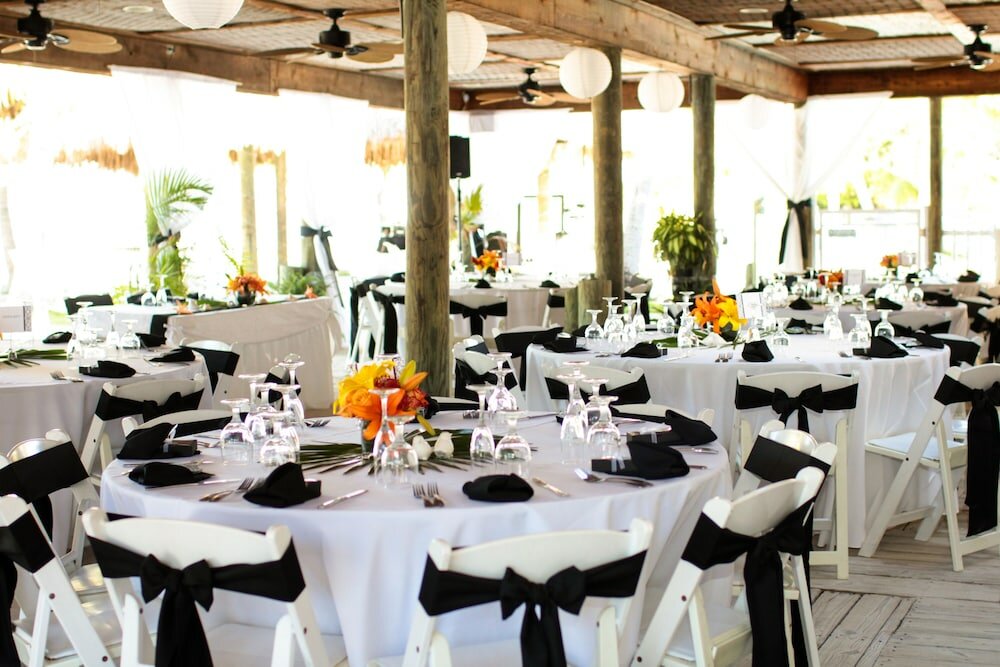 Фото Coconut Cove Resort and Marina