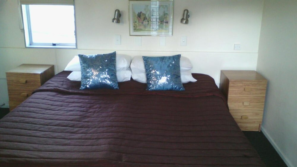 Фото 747 Motel Wellington