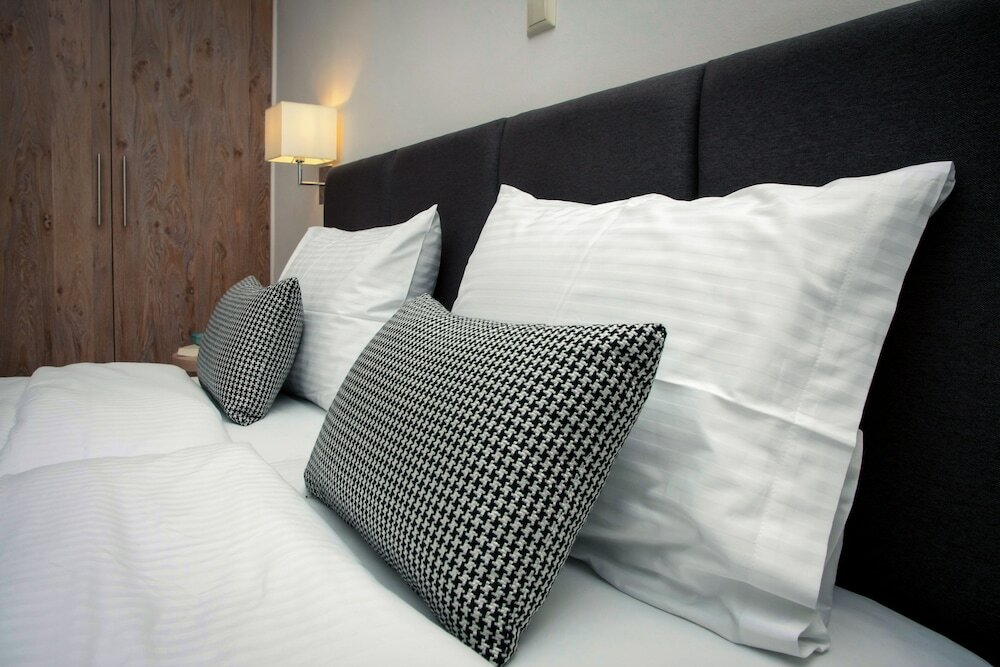 Фото Green Hill Hotel