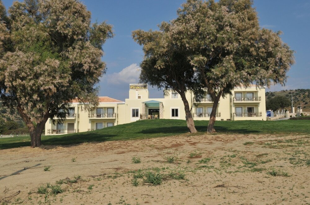 Фото Finiki Plaza