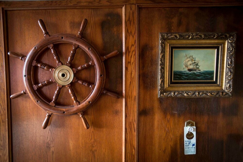 Фото Delta King Hotel