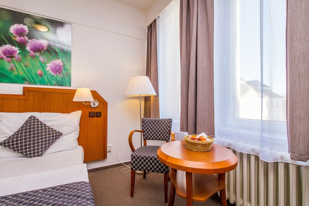 Фото Hotel Medinek Old Town