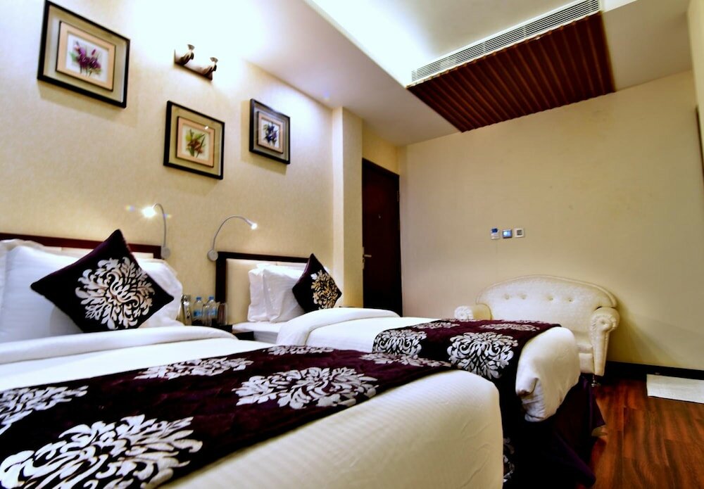 Фото Hotel Kama International