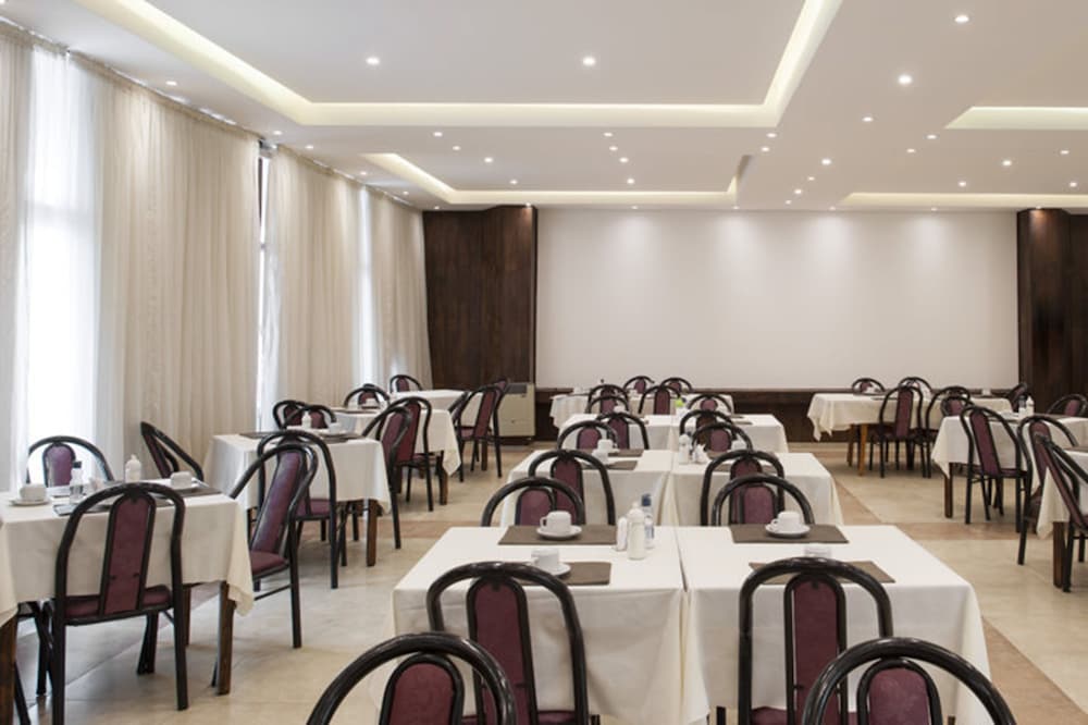 Фото Gran Hotel San Luis