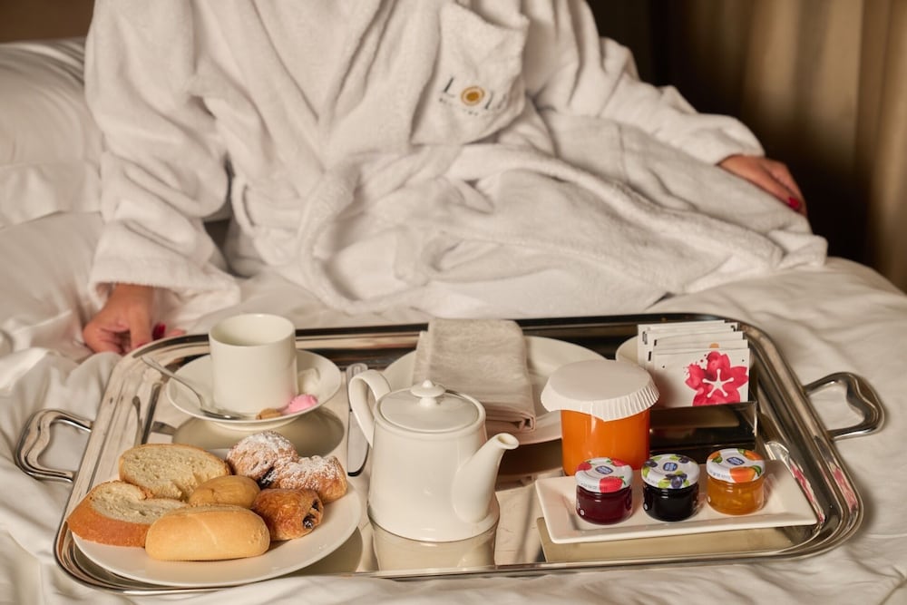 Фото Loly Boutique Hotel